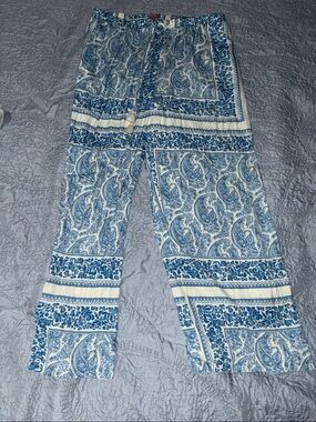 Rose & Olive Blue Paisley Wide Leg Pants